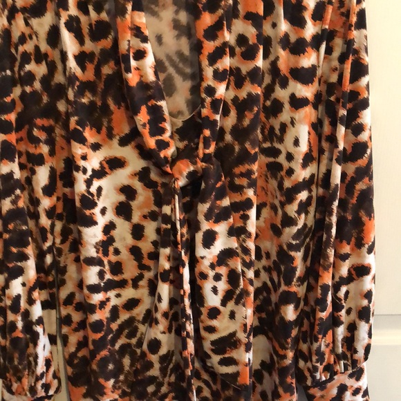 Anne Klein tie-neck blouse in gorgeous orange, tan and brown animal print - Picture 3 of 5